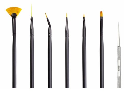 Caemos en la tentación: compramos un pincel de nail-art de Kiko