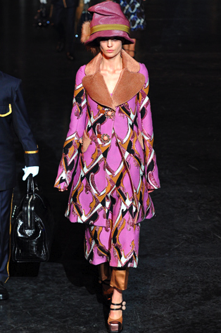 Una semana de la moda de París, floja, floja ¿qué está pasando en el mundo de la moda?