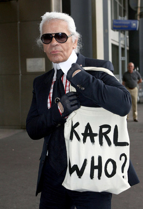Karl Lagerfeld, ahora se mete a bloguero