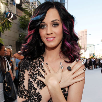 ¡A la venta las uñas de Katy Perry!