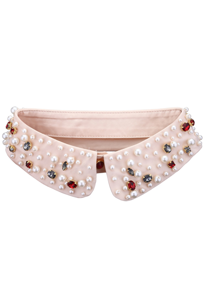 Los cuellos de quita y pon siguen arrasando esta primavera