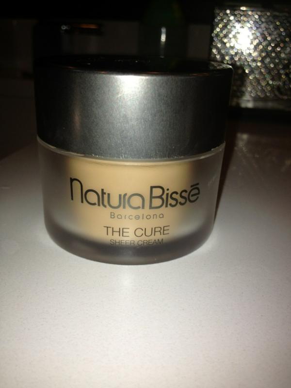 Descubre la nueva obsesión beauty de Miley Cyrus