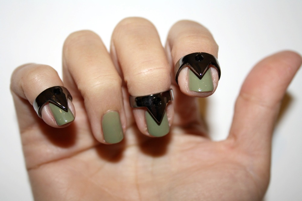 Anillos para las uñas ¿se convertirá en moda?