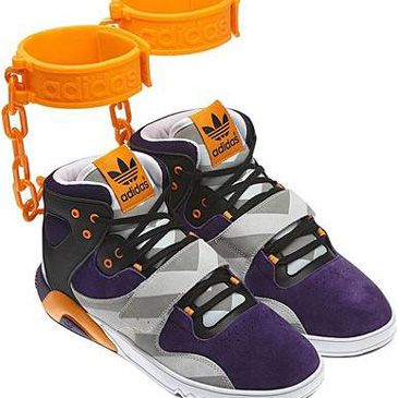 ¡Vota! ¿Te parecen que estas zapatillas de Adidas hacen referencia a la esclavitud?