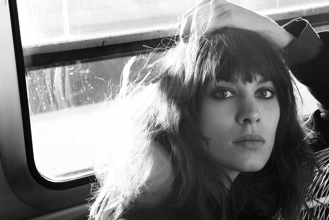 Alexa Chung será la imagen de Maje para el otoño/invierno