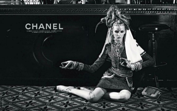 Campaña Chanel pre-fall 2012, pasaje a la India 