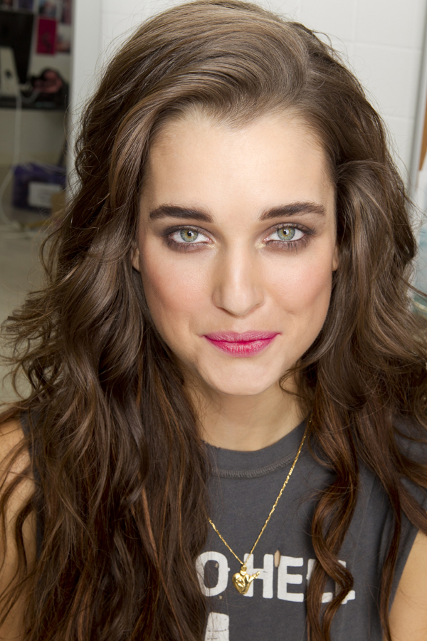 Te enseñamos a hacer un smokey rápido y perfecto para llevar a diario 