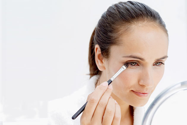 Brocha imprescindible: pequeña y de precisión 