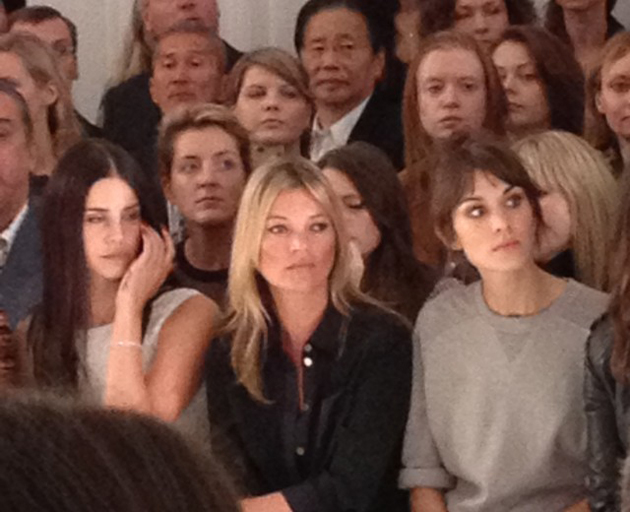 Kate Moss, Alexa Chung y Lana del Rey, compis de front row 