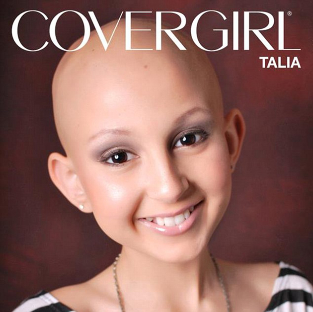 Talia Joy, gurú de belleza y enferma de cáncer, es imagen de Covergirl