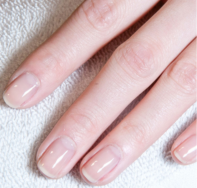 ¡No te olvides nunca de una prebase cuando te hagas la manicura!