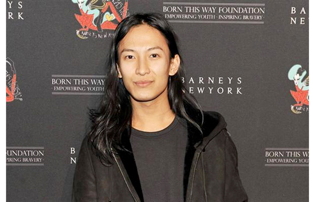 Súper híper mega oficial: Alexander Wang, nuevo Director Creativo de Balenciaga 
