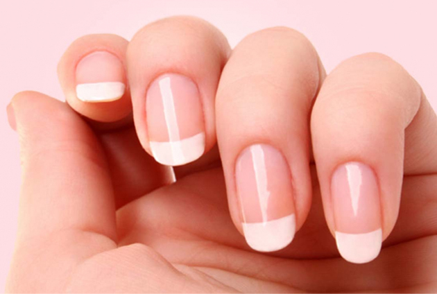 ¿Cómo arreglar una uña rota? 