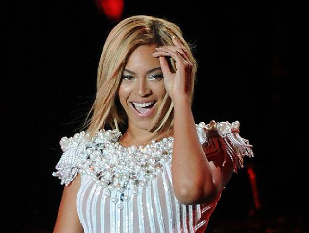 Beyoncé con nuevo corte de pelo, un bob 