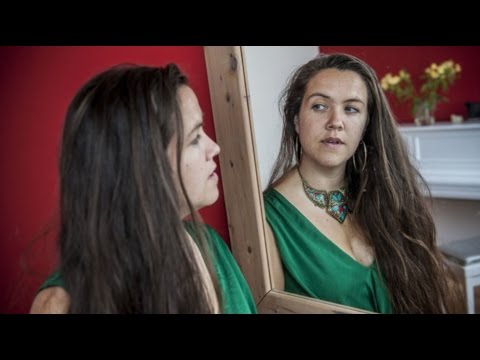 ¡Esta mujer se ha casado con ella misma!