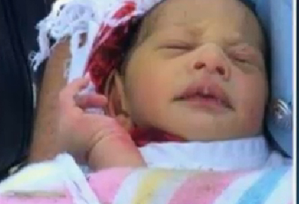 bebé encontrado en alcantarilla