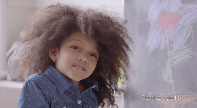 Si odias tu pelo, tu hija odiará el suyo