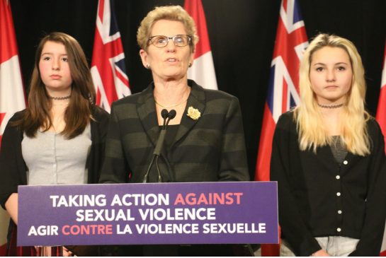 Dos adolescentes revolucionan la educación sexual de Canadá