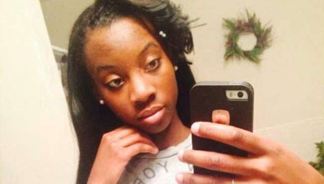 Una discusión en un muro de Facebook acaba con una adolescente muerta