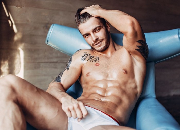 evgeny angelov modelo ruso
