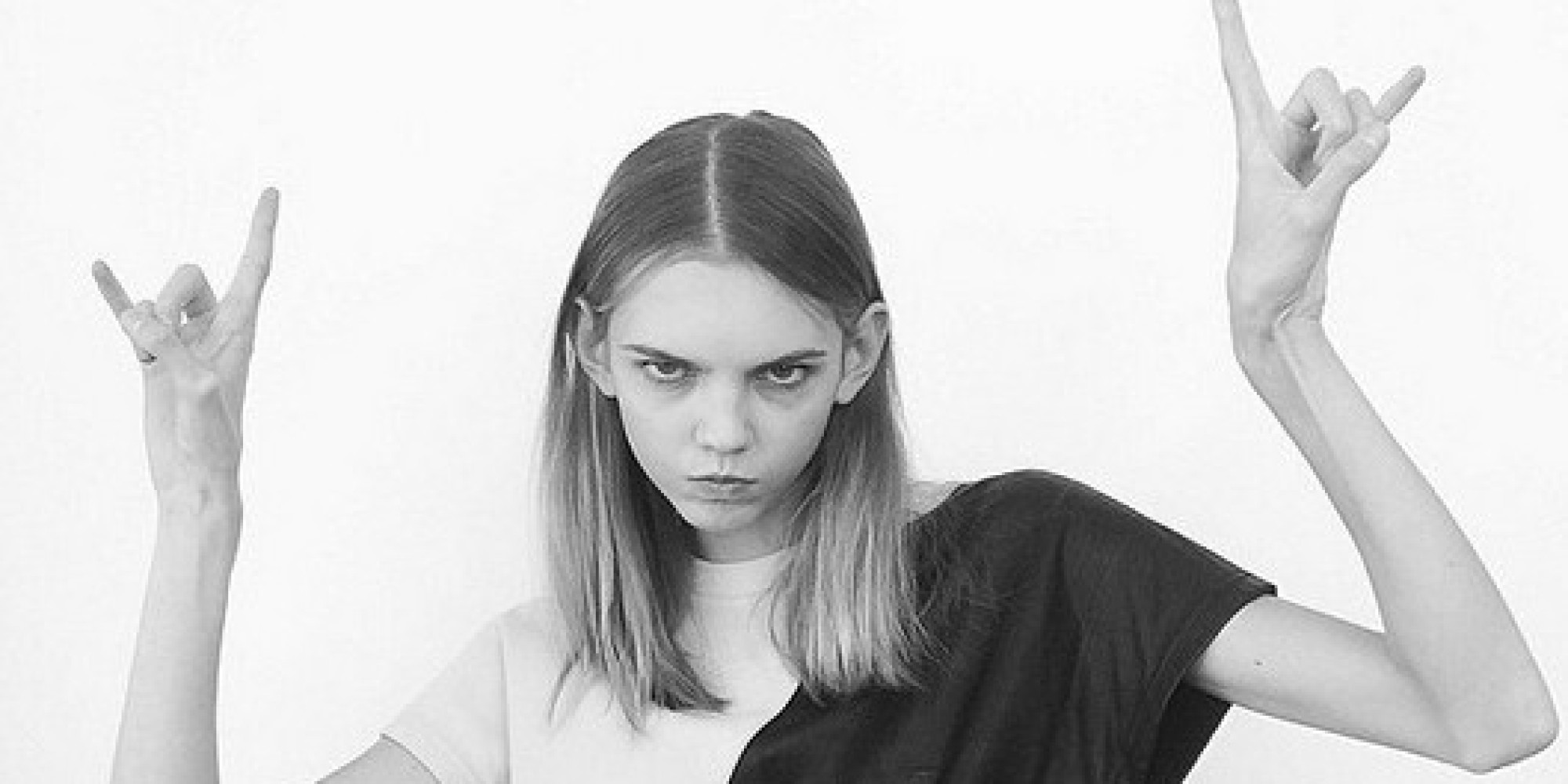 molly bair modelo alien 