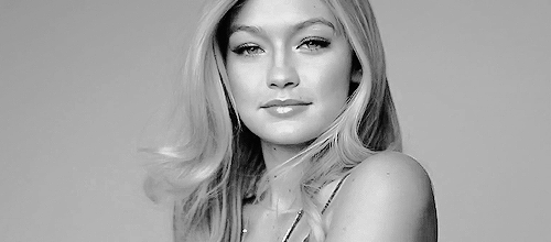 gigi hadid defiende sus curvas