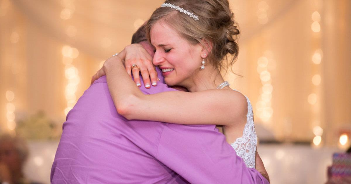 novia baila con su donante de medula 