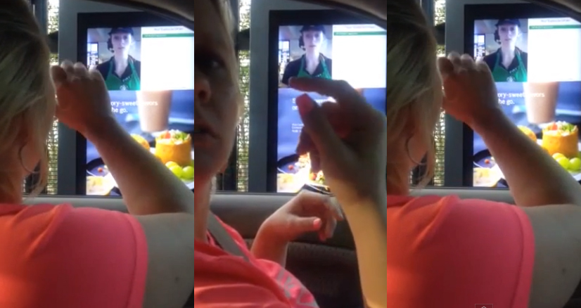 camarera de starbucks lenguaje de signos