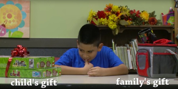 experimento niños regalos