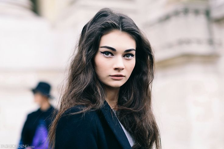 maquillaje eyeliner strass