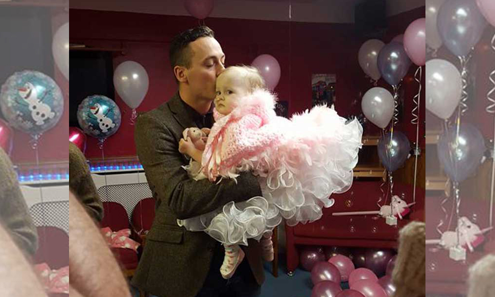 Boda entre un padre y su hija enferma