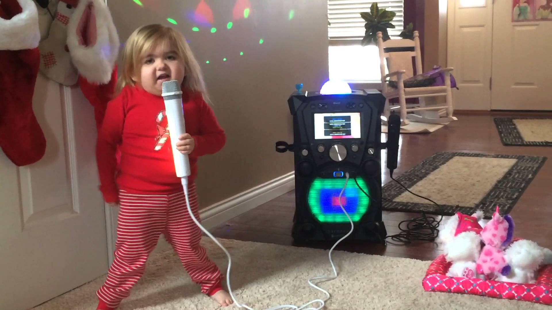 audrey niña enfermedad karaoke