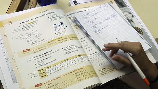Esta mujer maltratada pidió ayuda metiendo una nota en los deberes de su hijo
