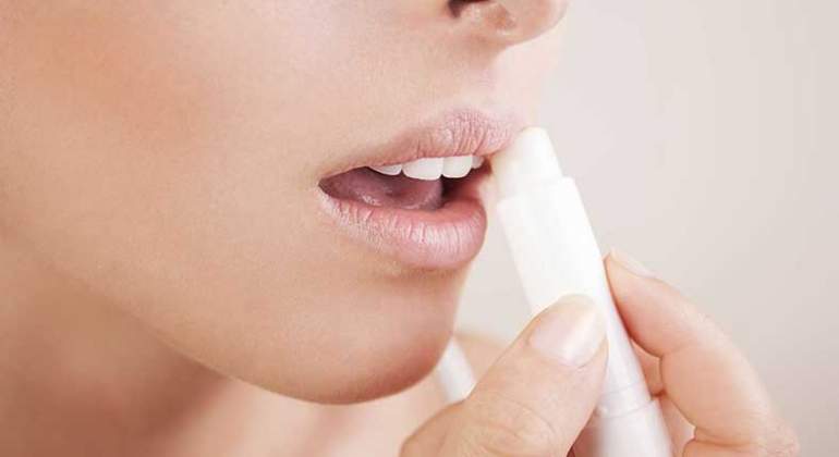 como tener labios bonitos sin maquillaje