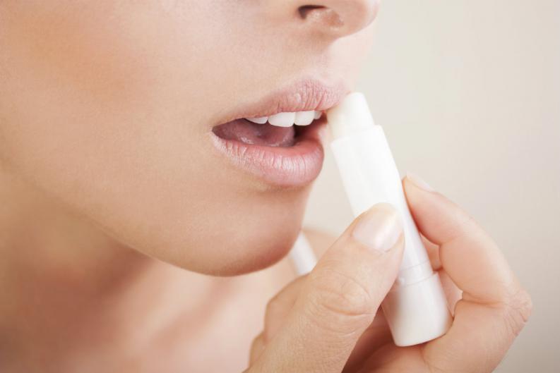 exfoliar los labios