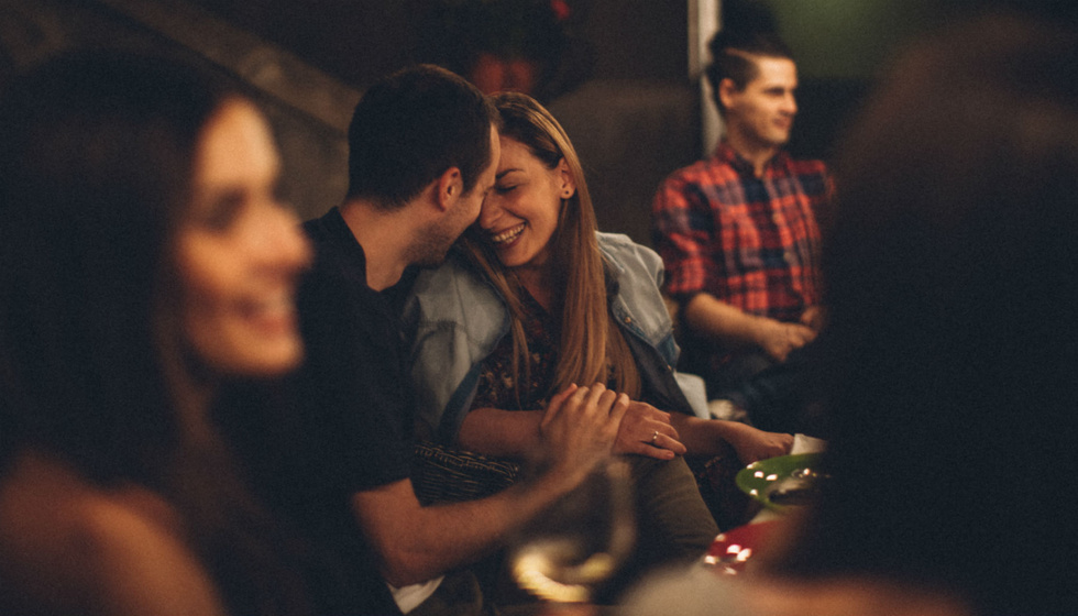 ¡Deja de hacer 'benching' a tus pretendientes!