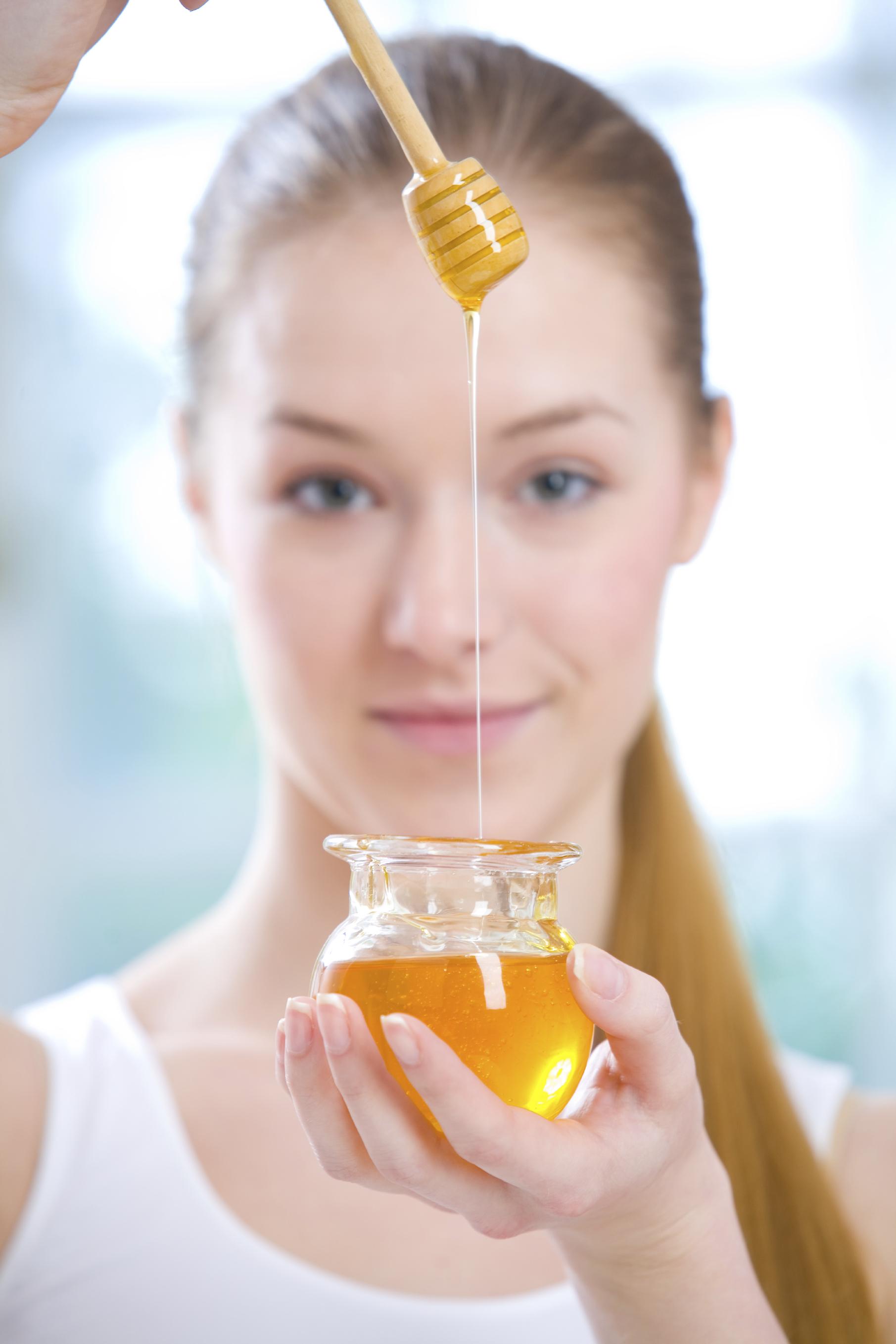 beneficios miel para el rostro 