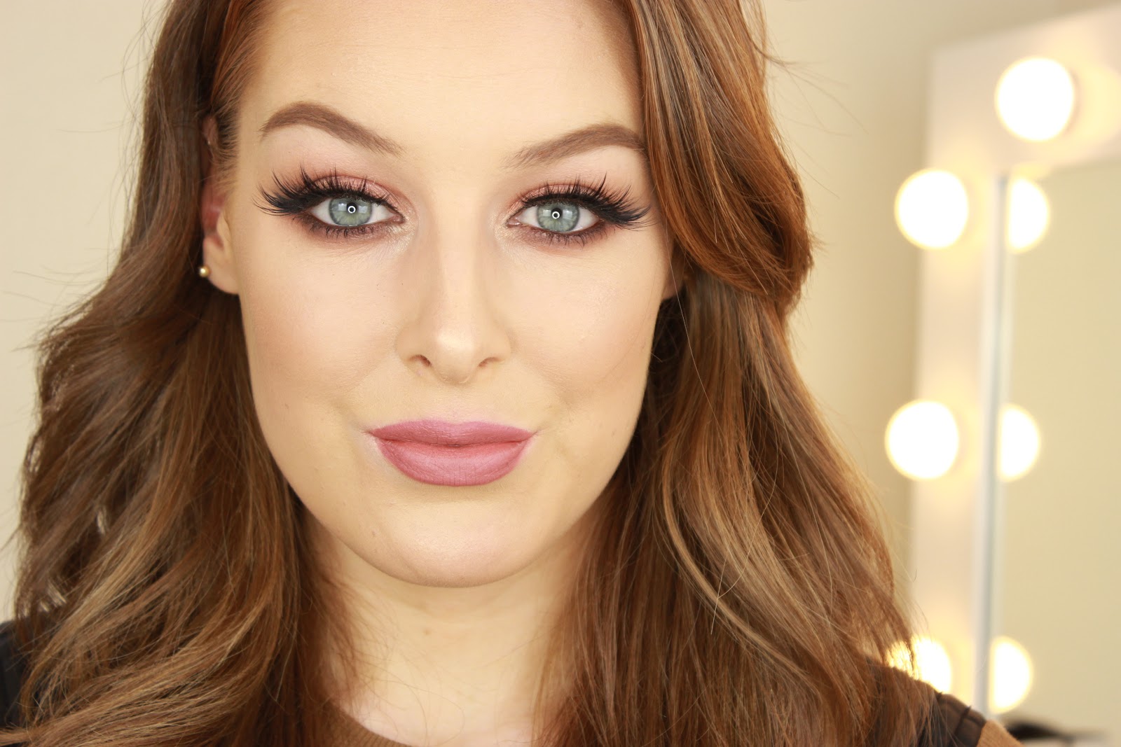 maquillaje cena navidad empresa