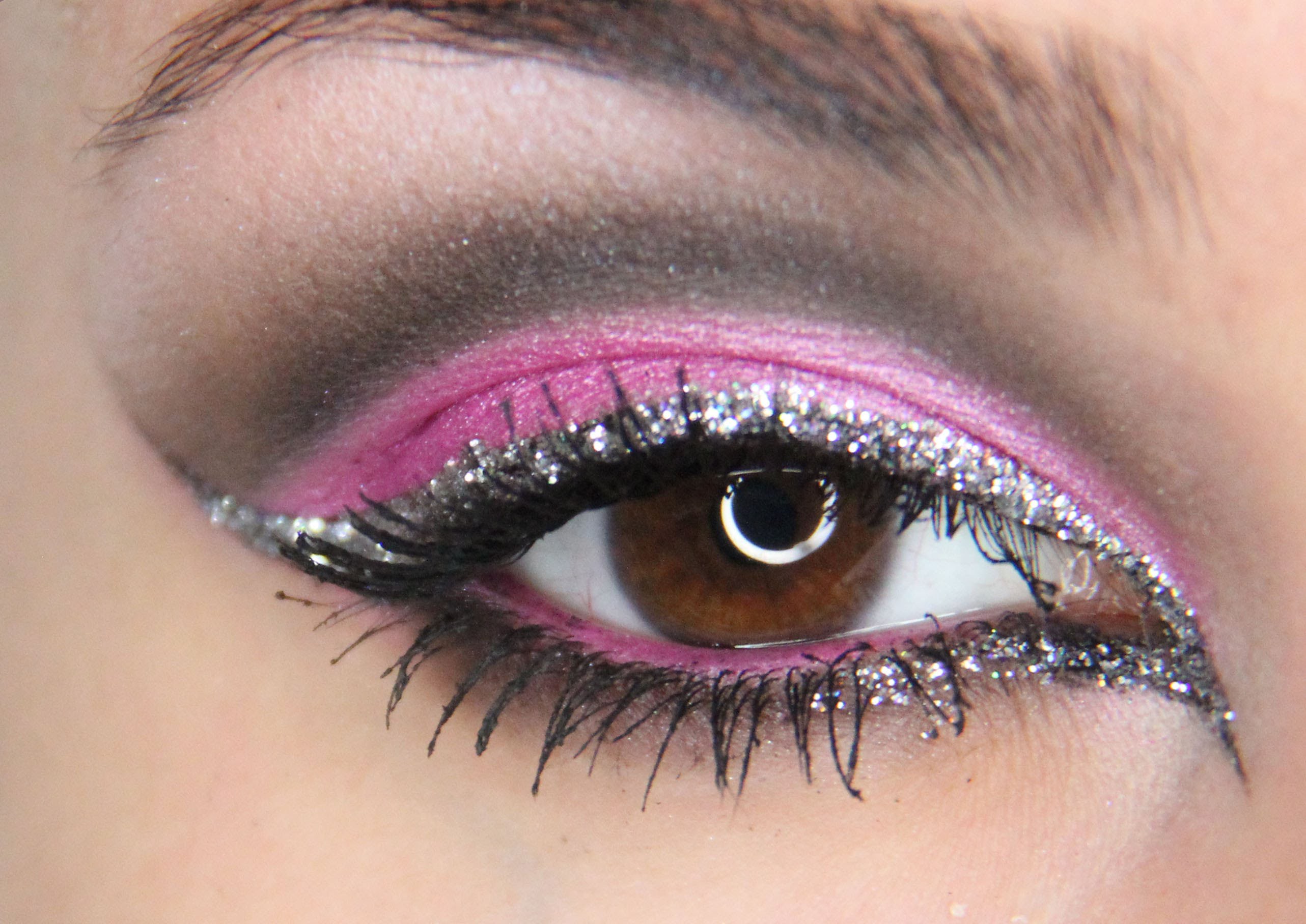 maquillaje con brillo maquillaje con brillo