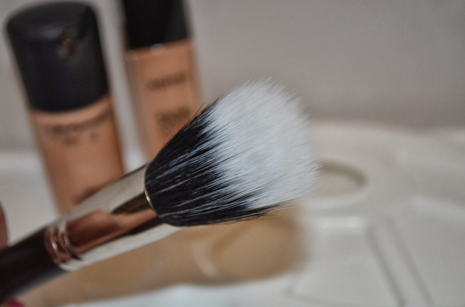 brochas maquillaje ojos