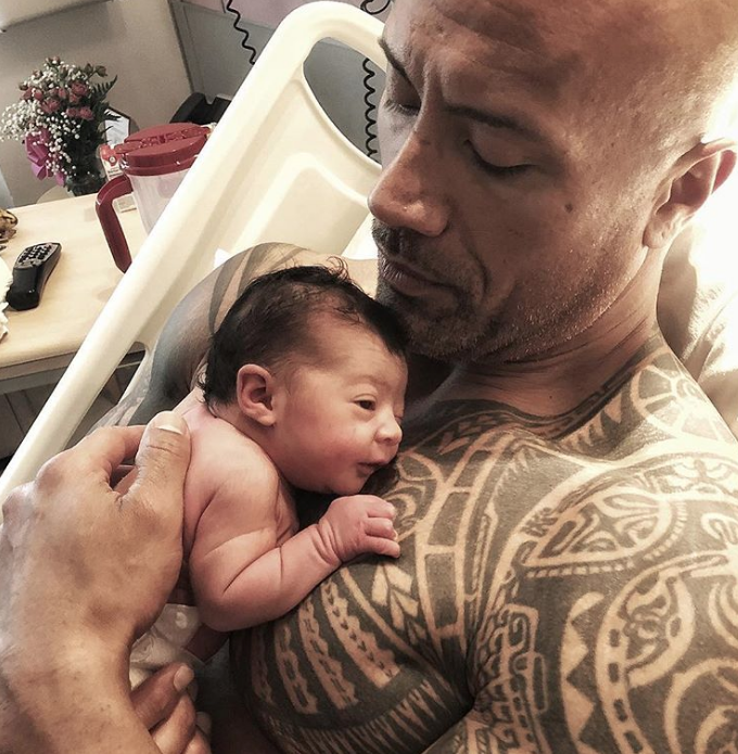 foto familiar the rock