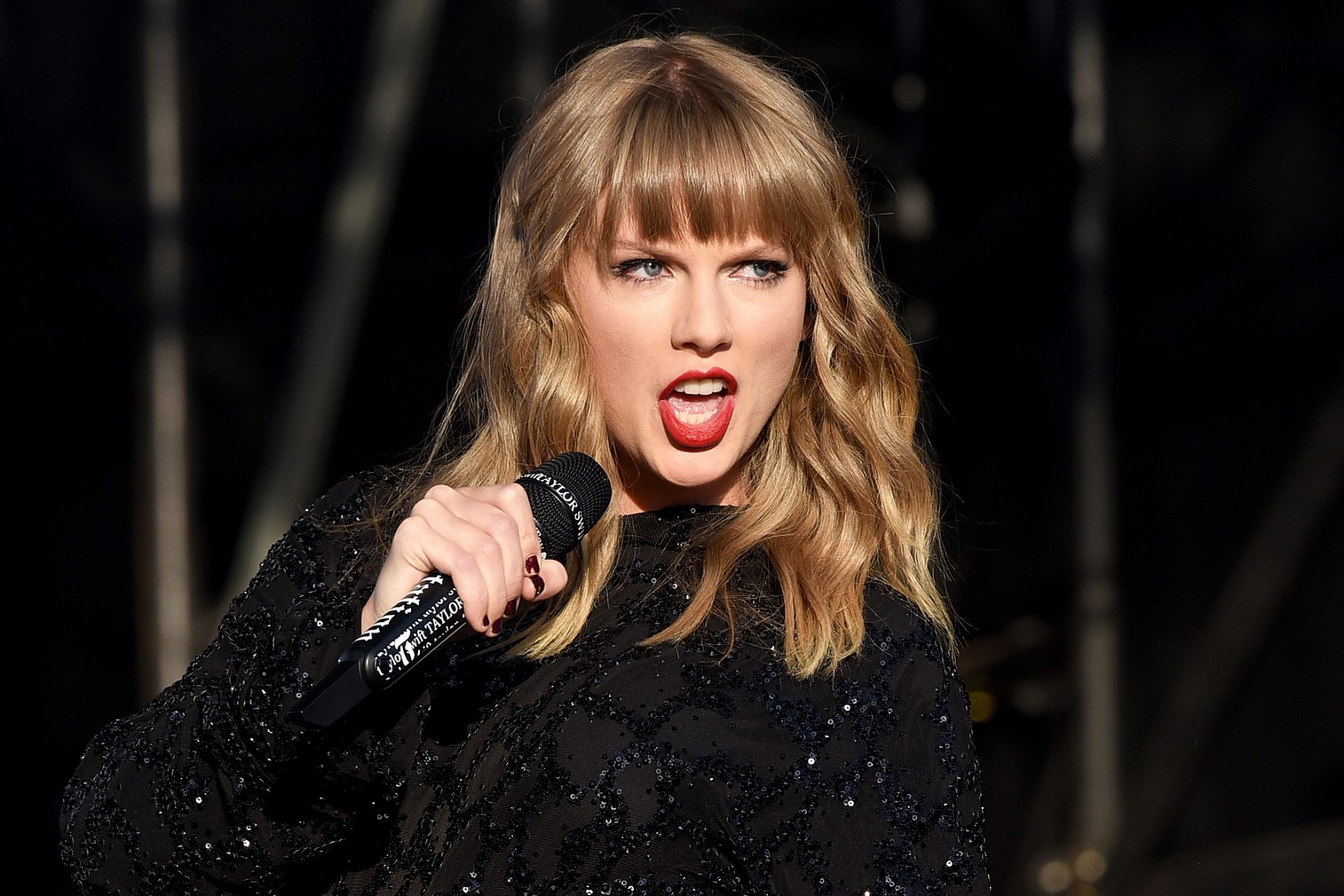 Taylor Swift despide a uno de sus bailarines por machismo