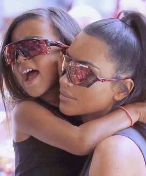 kim y north peinado