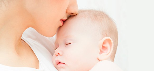 La razón científica de que nos guste tanto el olor de los bebés