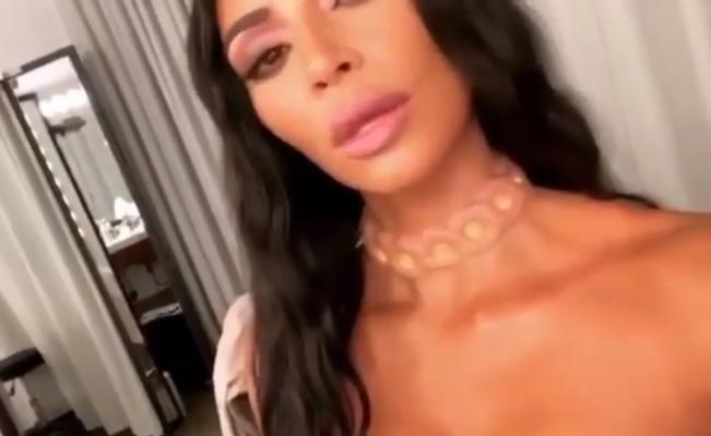 Kim Kardashian se implanta un collar bajo la piel