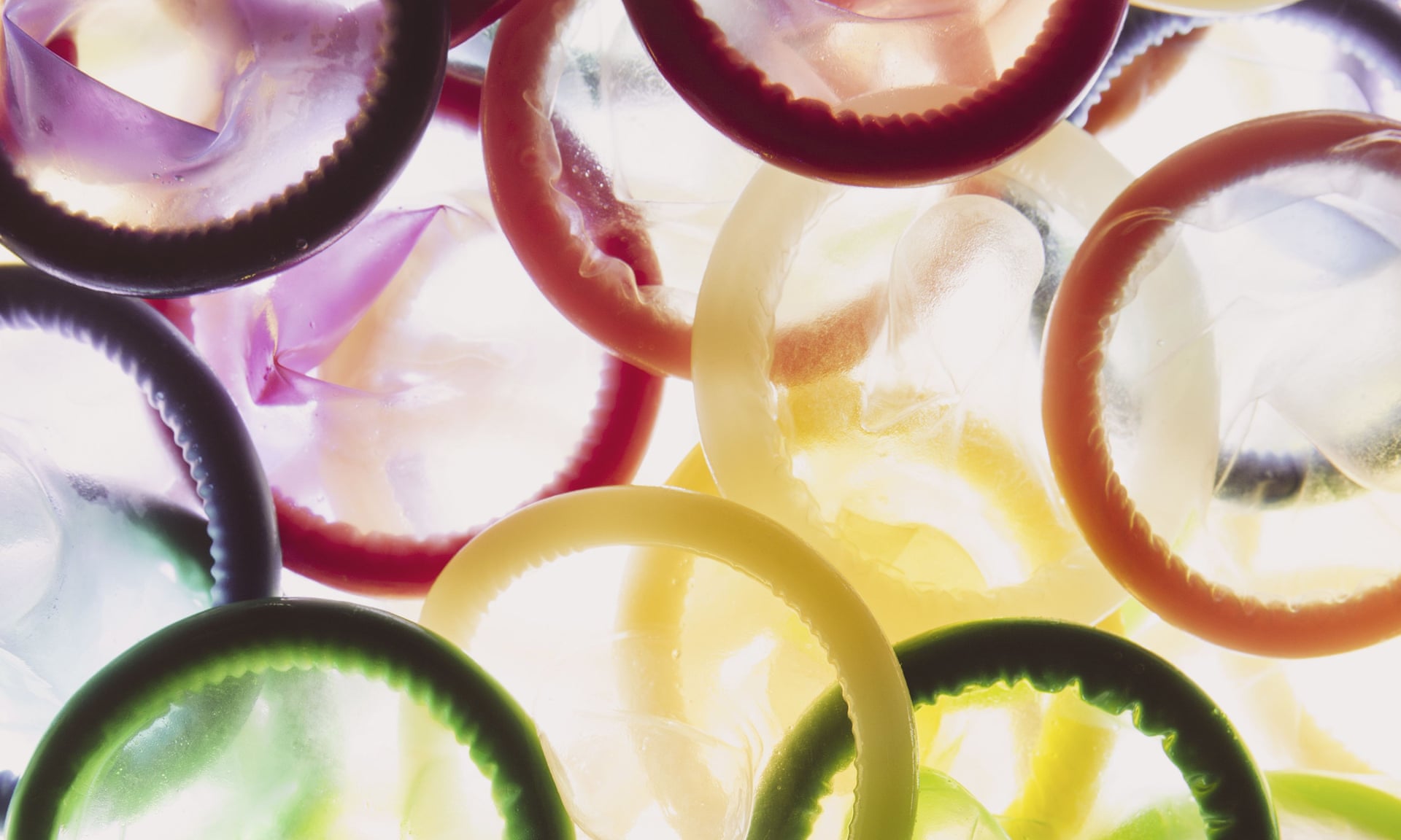 Así son los condones de BILL GATES