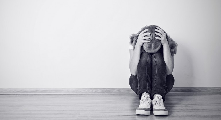 Cómo saber si tu hijo o hija está deprimido o podría suicidarse