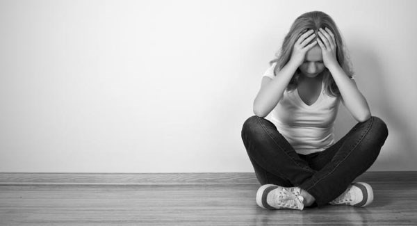 Cómo saber si tu hijo o hija está deprimido o podría suicidarse