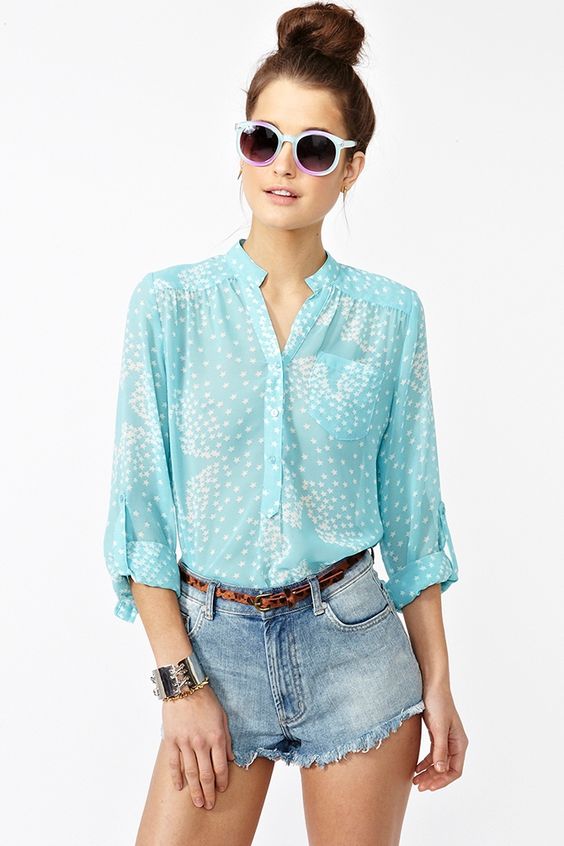 Las camisas de mujer que nunca pasan de moda