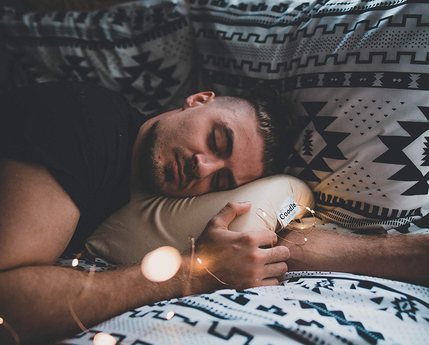 LA ALMOHADABRAZO: la almohada para poder dormir abrazados